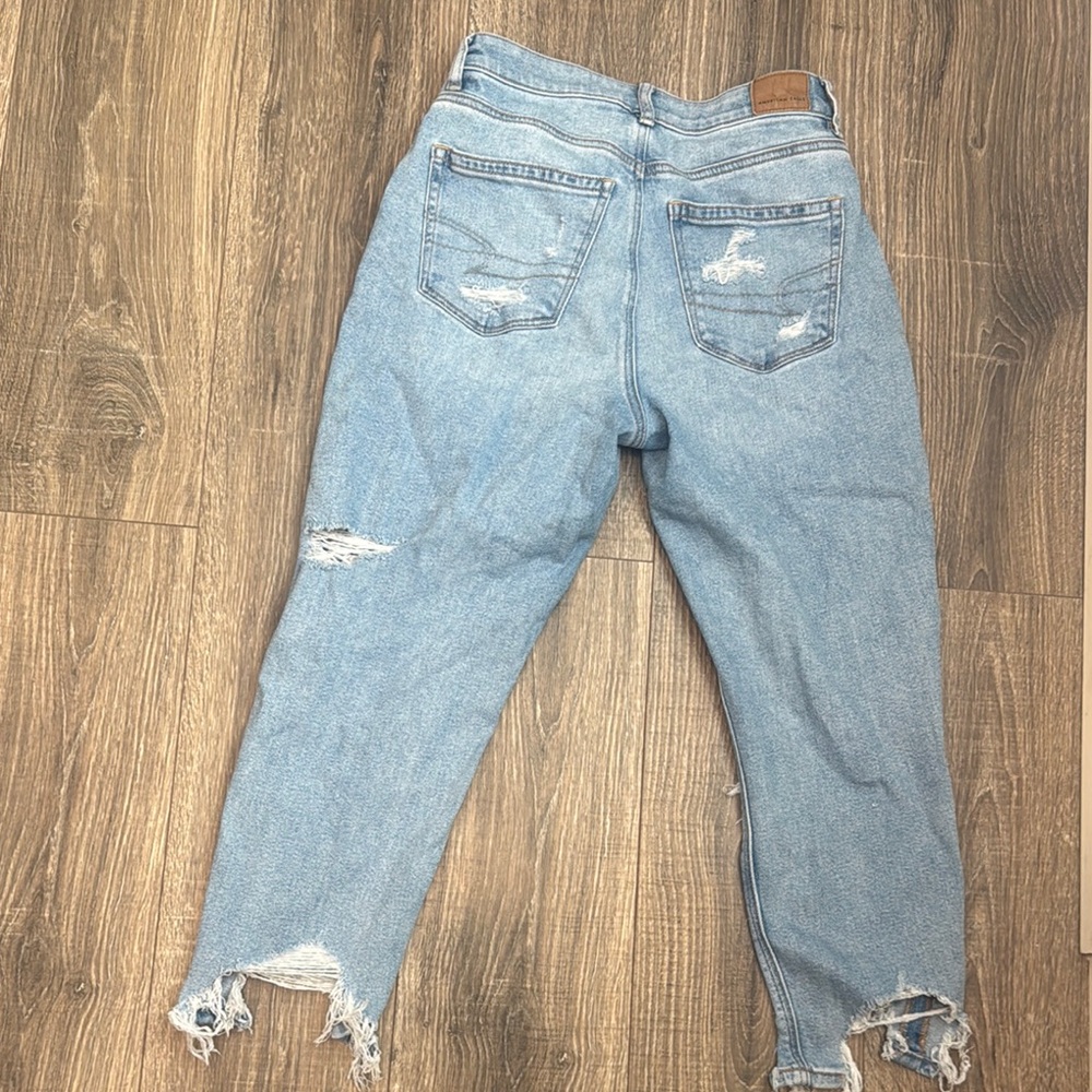 American Eagle Outfitters Blue Distressed Ankle Cropped Jeans - Picture 3 of 3